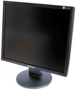 monitor_SAMSUNG_943N_19_big