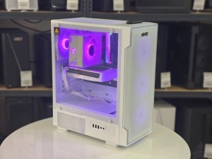 photo_5294414926497671924_y