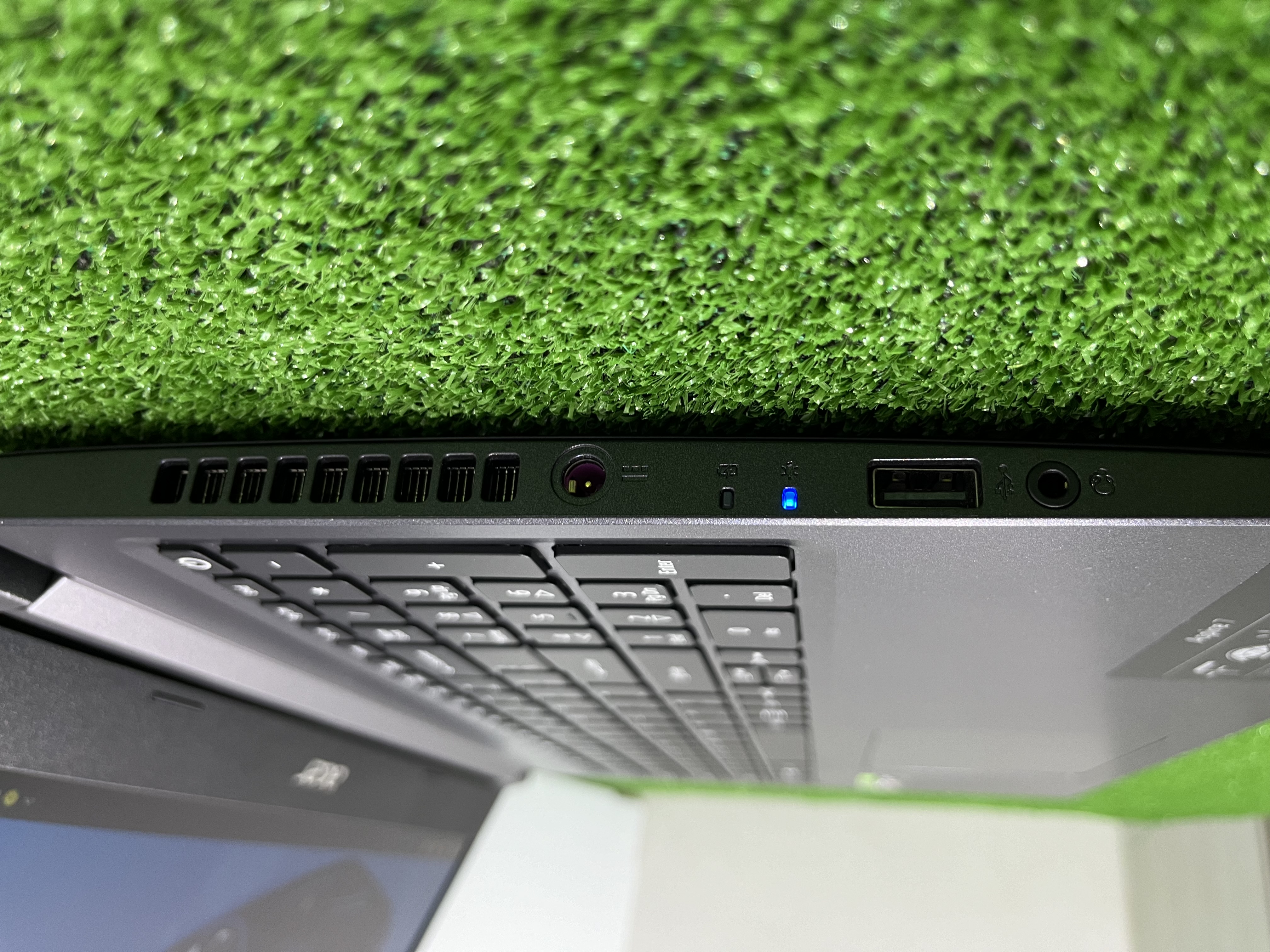 Ноутбук Acer Aspire 7 A715-41G-R5G5 в магазине PartsOkey.ru в Ростове на Дону, Краснодаре и Москве