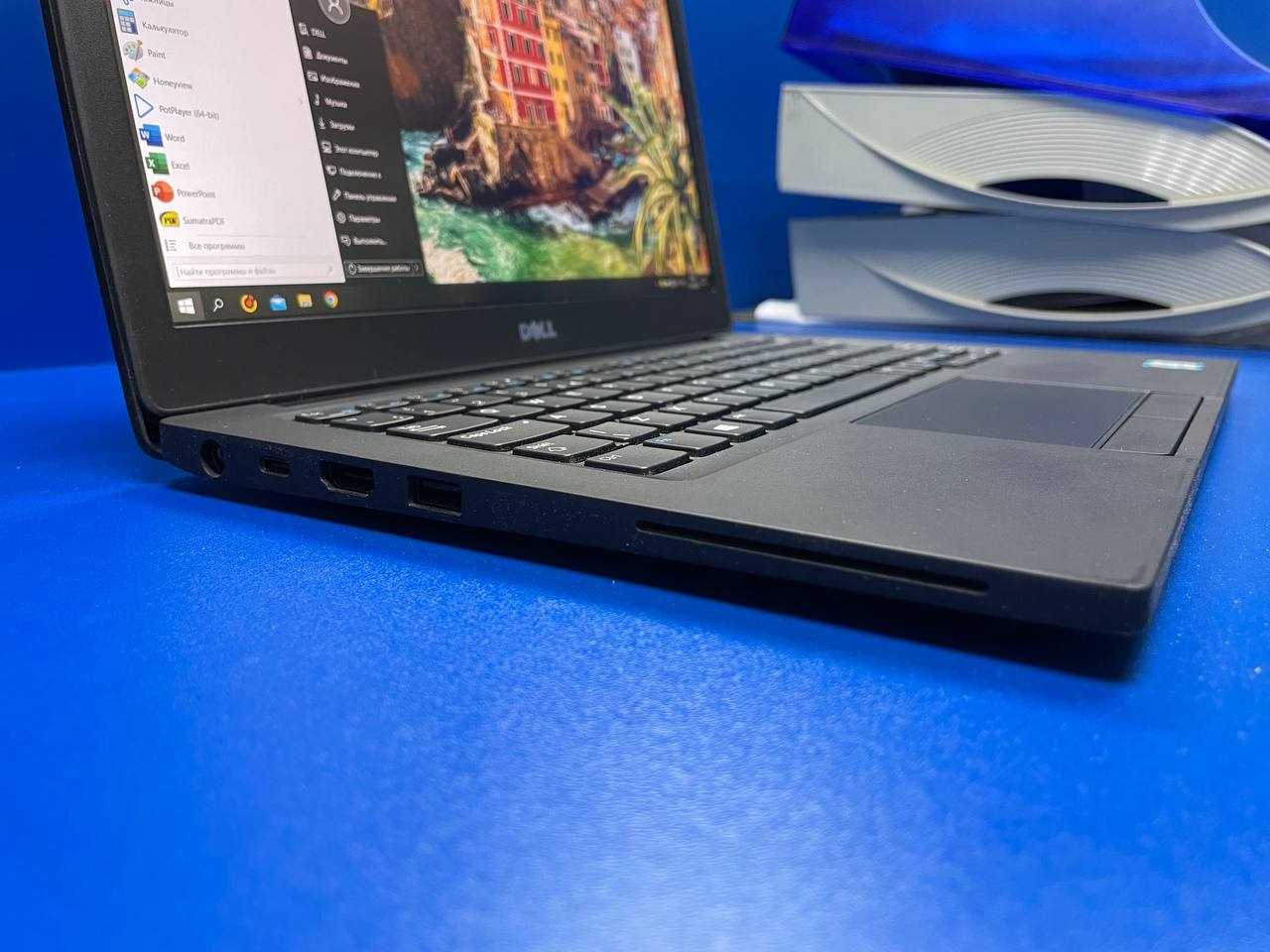 q93_17629c53613089001bc51902f0696b2e254c1f5fa3f28eb23323b9d651d6afe8