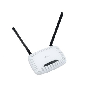 router-wifi-tp-link-tl-wr841n-2-800x800