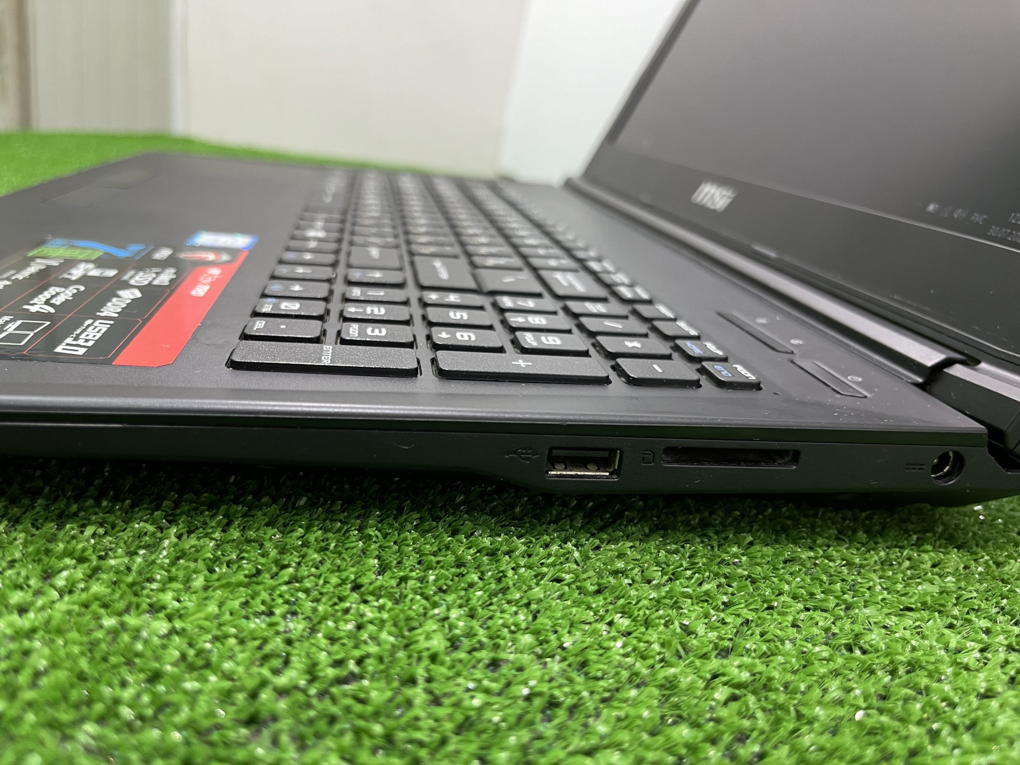 NOT-MSI-215 (7)